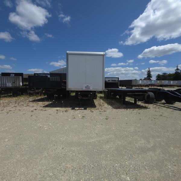 2018 Multi Vans 26ft Van with Tail Gate