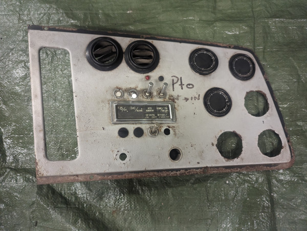 Louisville Right Instrument Cluster